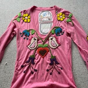 Joystick Jonny Was  embroidered free birds, cotton, long sleeve tee